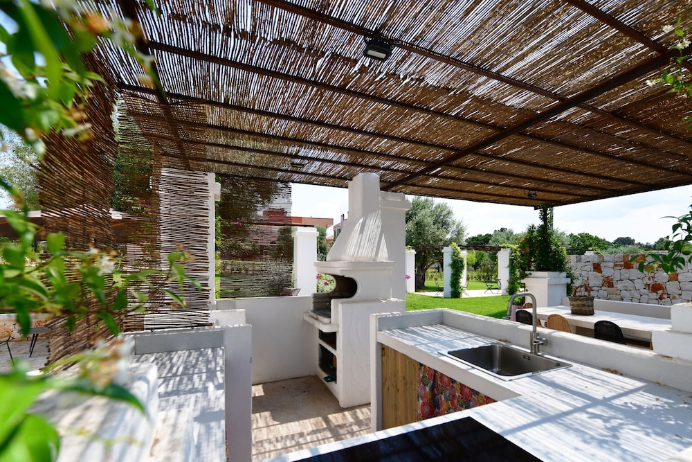 IL Trullo Bianco - Country House SPA