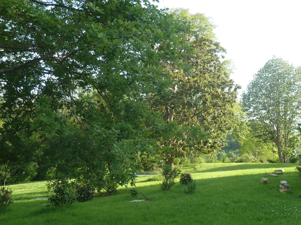 Domaine Abartiague B&B view 2