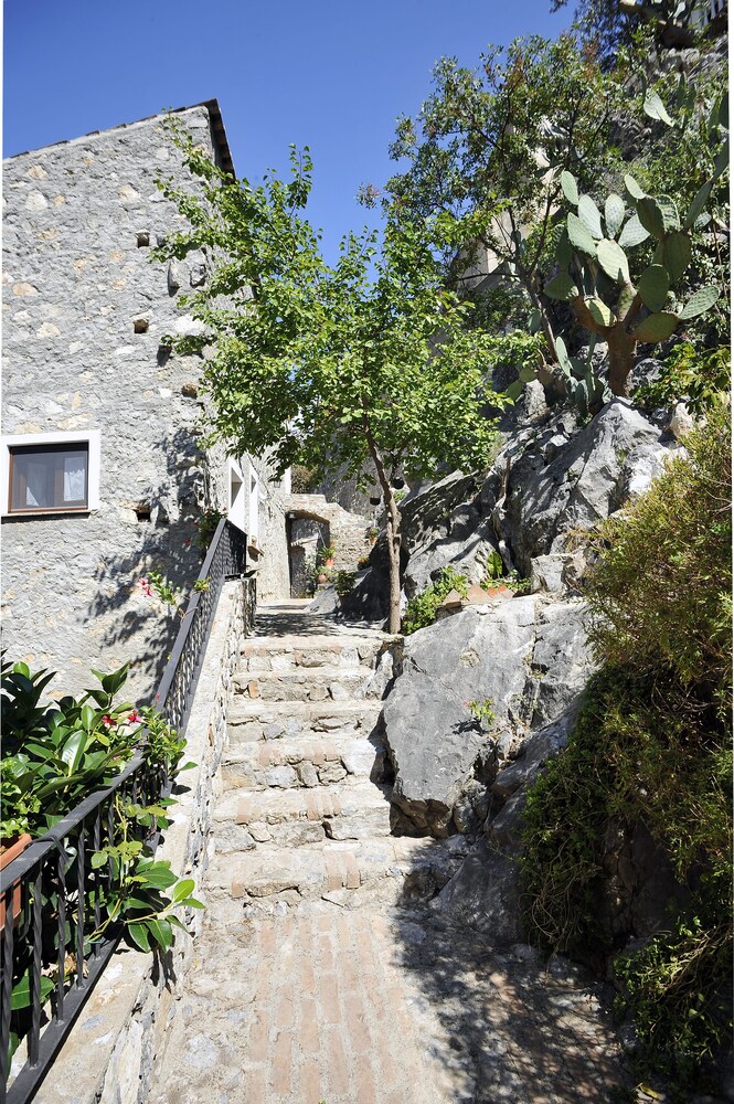 B&B La Sentinella