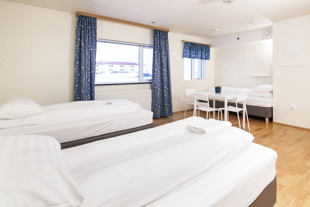 Start Hostel