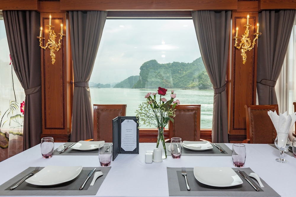Le Journey Calypso & Boutique Pool Cruises view 5