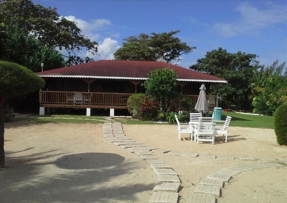 Oceanic View Apartment at Fern Court, photo 38