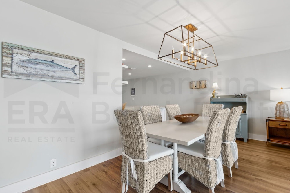 444 Amelia By The Sea 3 Bedroom Condo