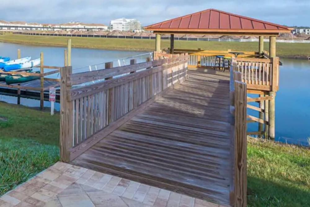 104 Modern Condo Storey Lake Disney