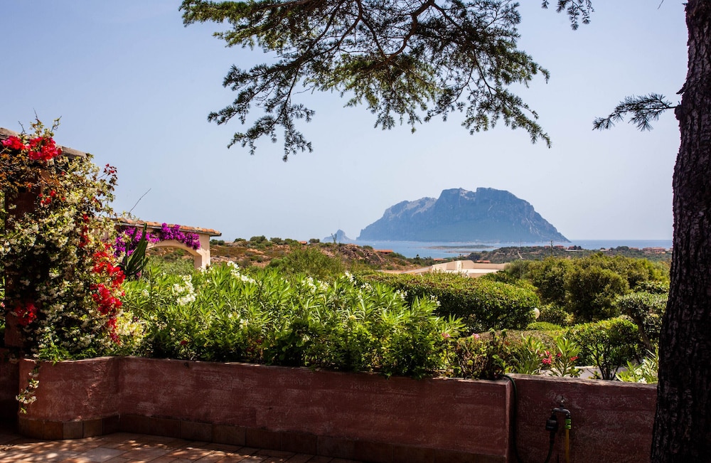 Villa Kalè view 3