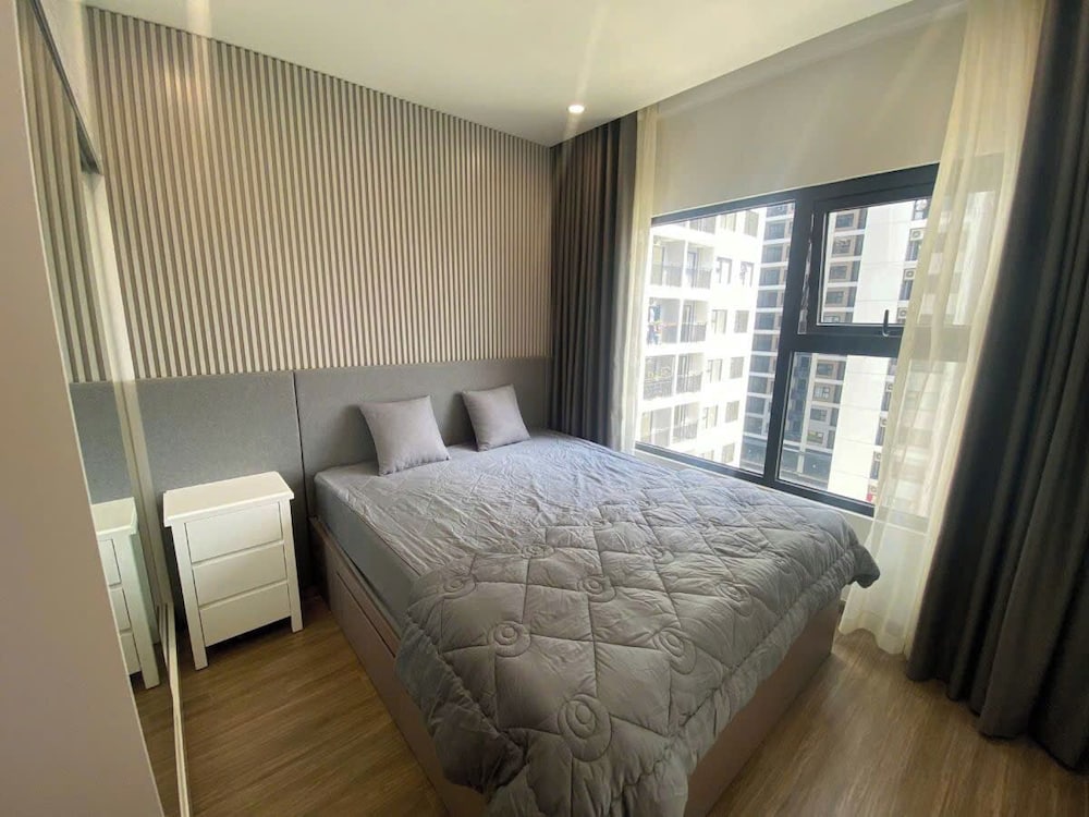 Lyshing Apartment in Vinhomes Grand Park
