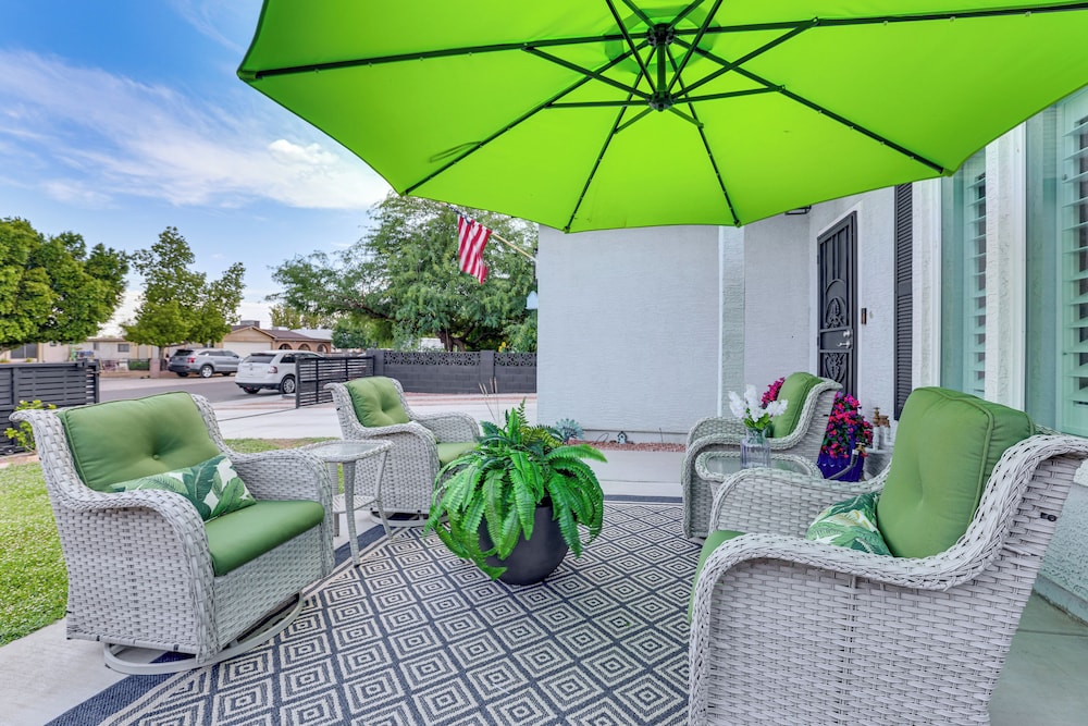 6 Mi to Dtwn Tempe: Pet-friendly Retreat w/ Yard!, photo 23