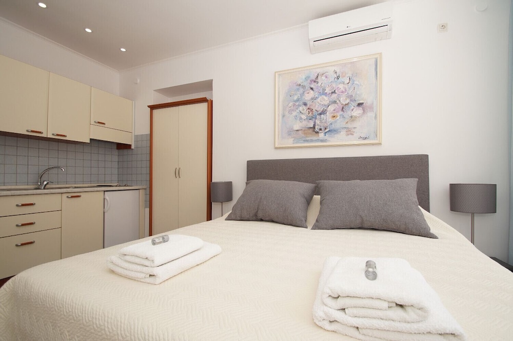 Apartments Galerija view 3