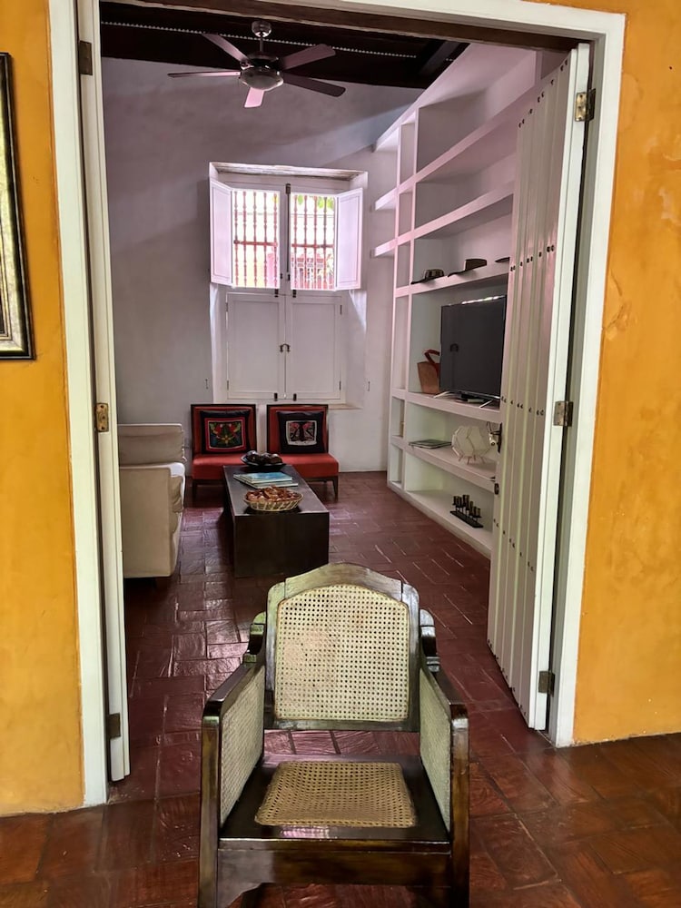 Marvelous 3BR House With Pool in Cartagena