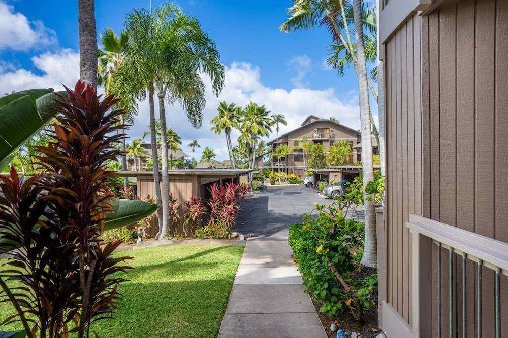 Golf Course Views- AC & Wi-fi - 3 Complex Pools- Vrkcv