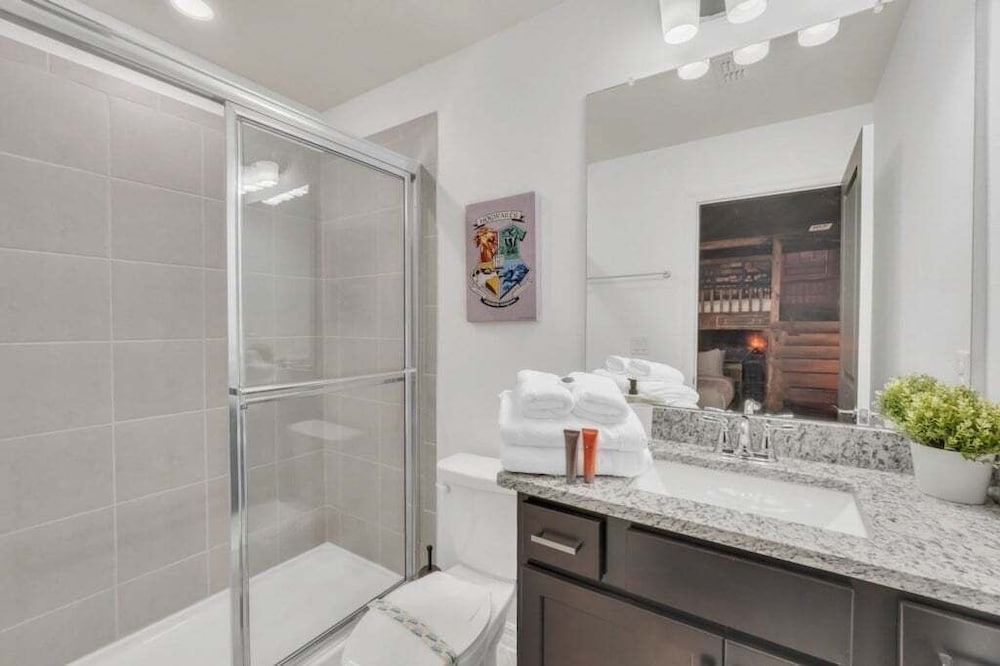 10 Bed 8 Bath Villa Gamesroom & Pool 16284saint 10 Bedroom Villa