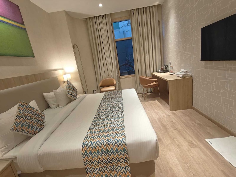 Bluestone Prime by The Cosy Hotels