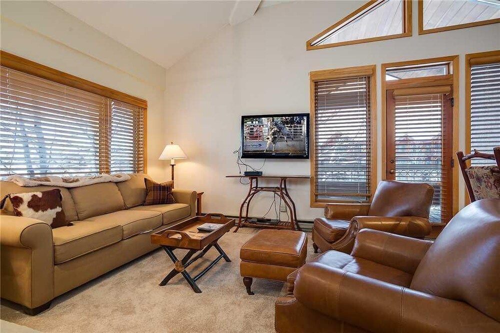 1303 Trappeur's Lodge, Trappeur's Crossing Apartment 2