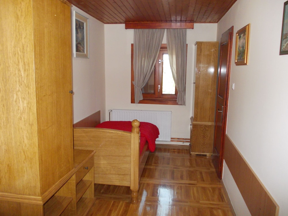 Holiday Home Karalic view 2