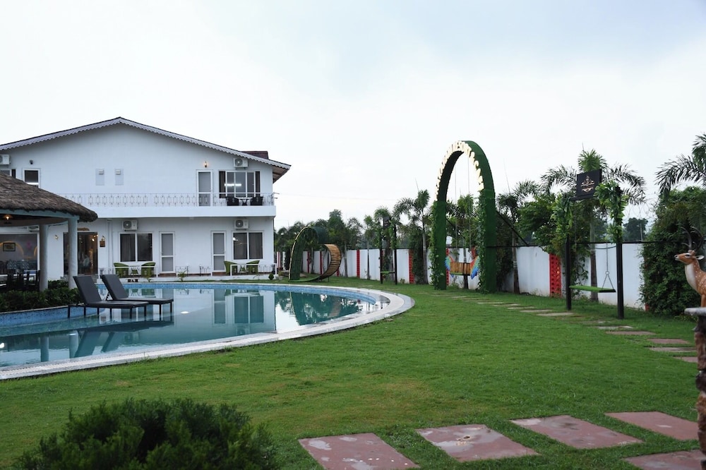 PRAKARAM RESORT AND CAFE