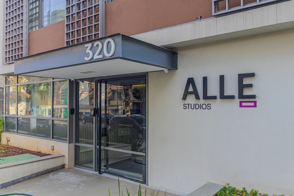 Alle Studios