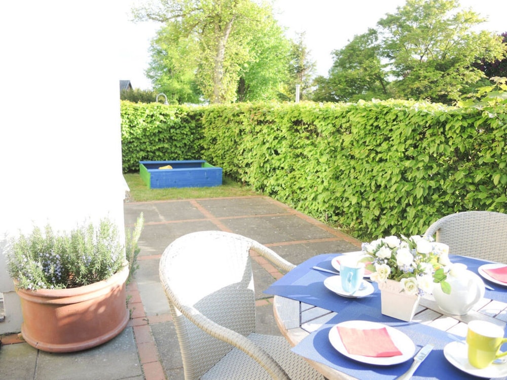 Holiday Apartment Villa Rohde