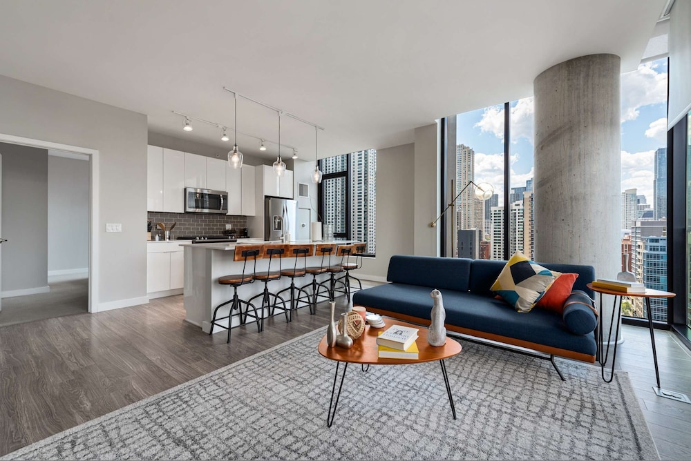 Gold Coast Group Stay 2 Modern 2BR Apartments