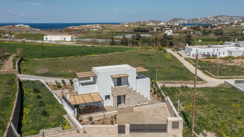 Cozy Haven -island Living Paros