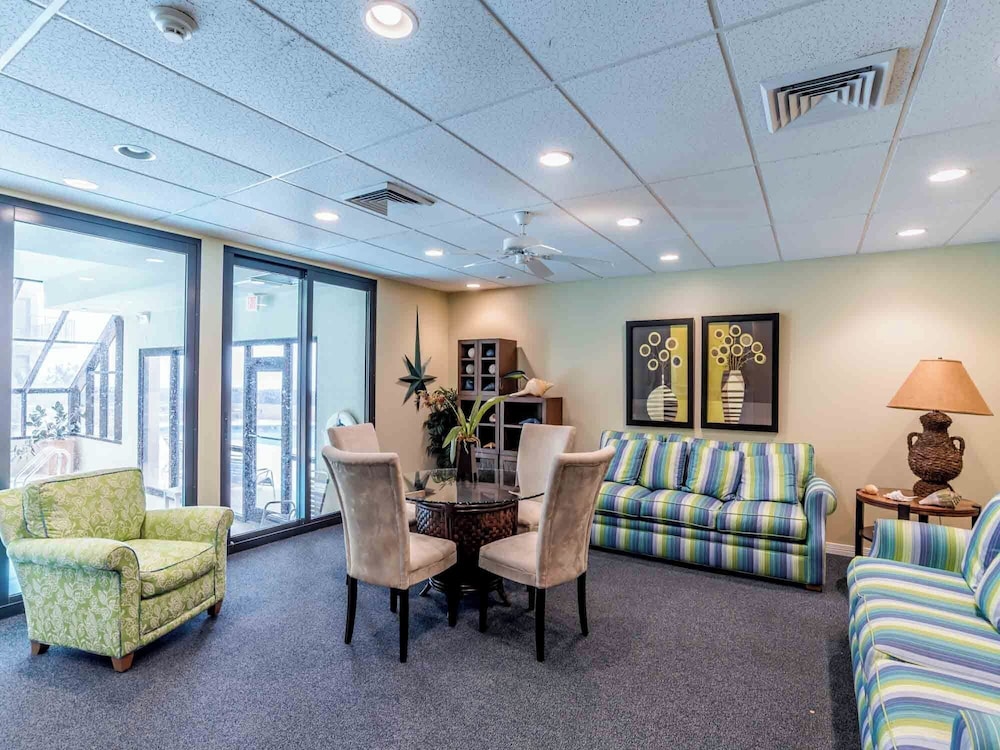 Four Seasons #701E by Southern Vacation Rentals