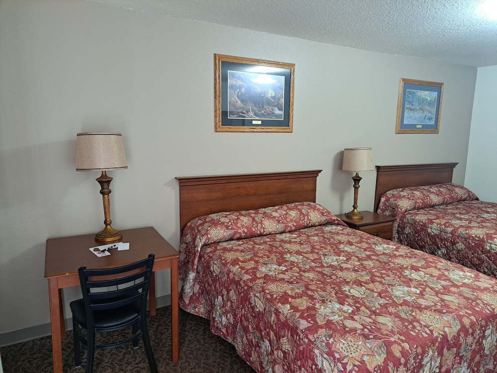 Hanks Reno Junction Lodge
