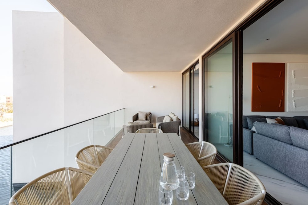 Brand new San Jose Condo