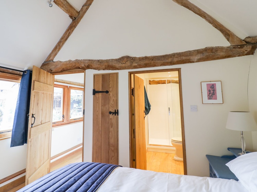 Ryepiece Cottage view 2