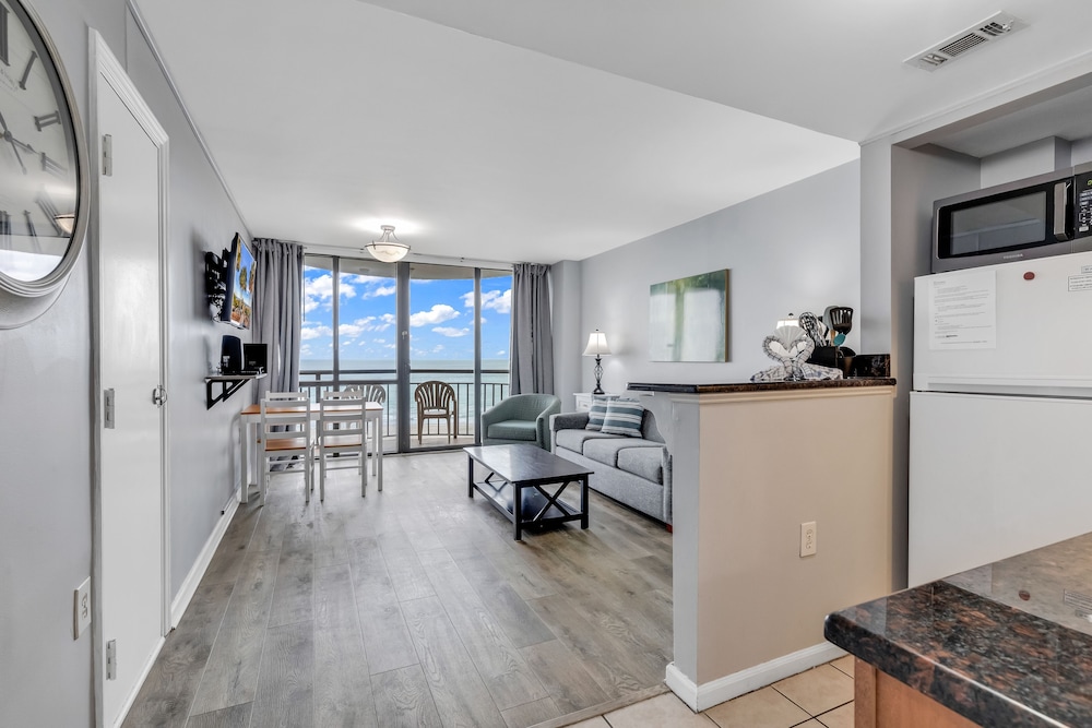 Oceanfront Condo at Meridian Plaza