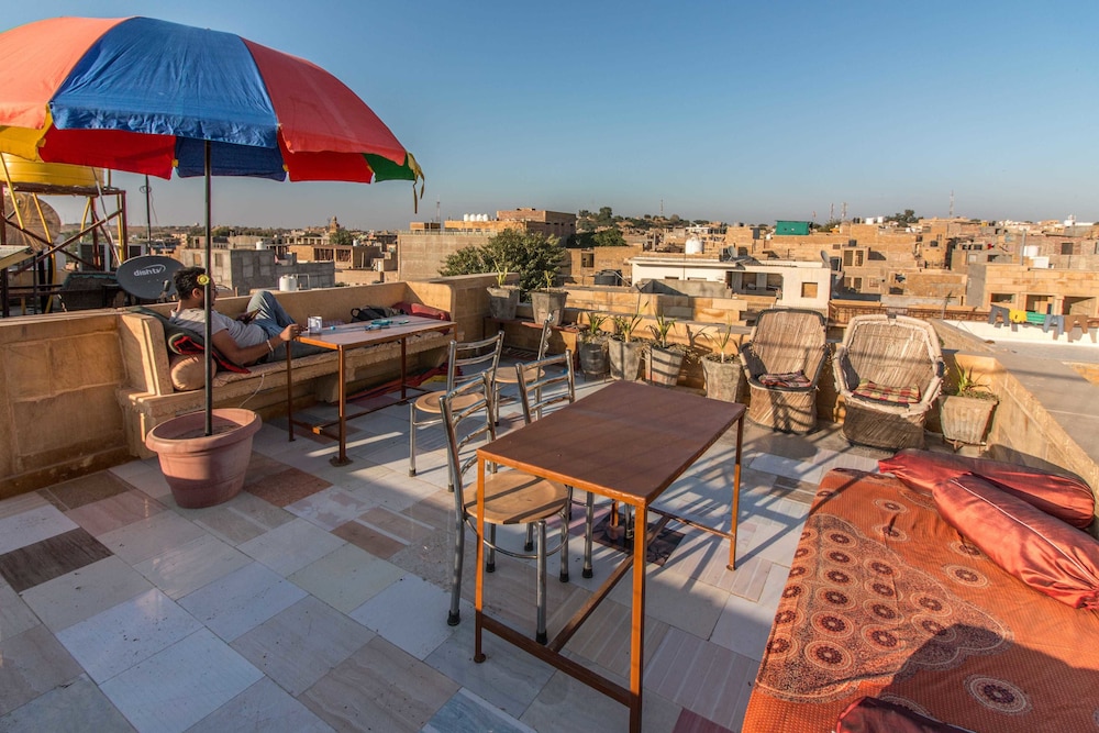 Hotel Oasis Haveli - Hostel