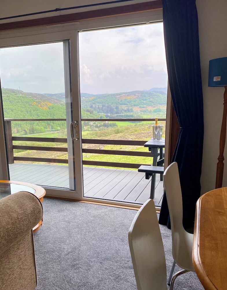 Glen Lodges