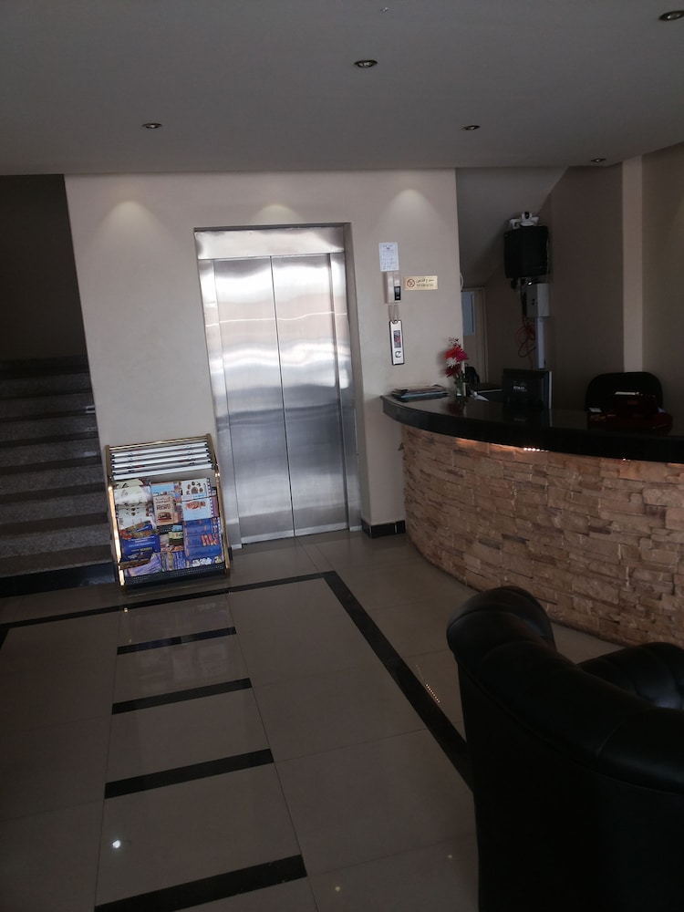 Weam Furnished Apartment (Families only)