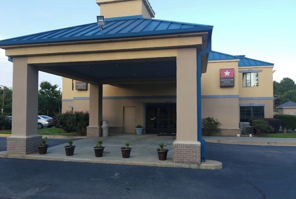 Lawrenceville Inn