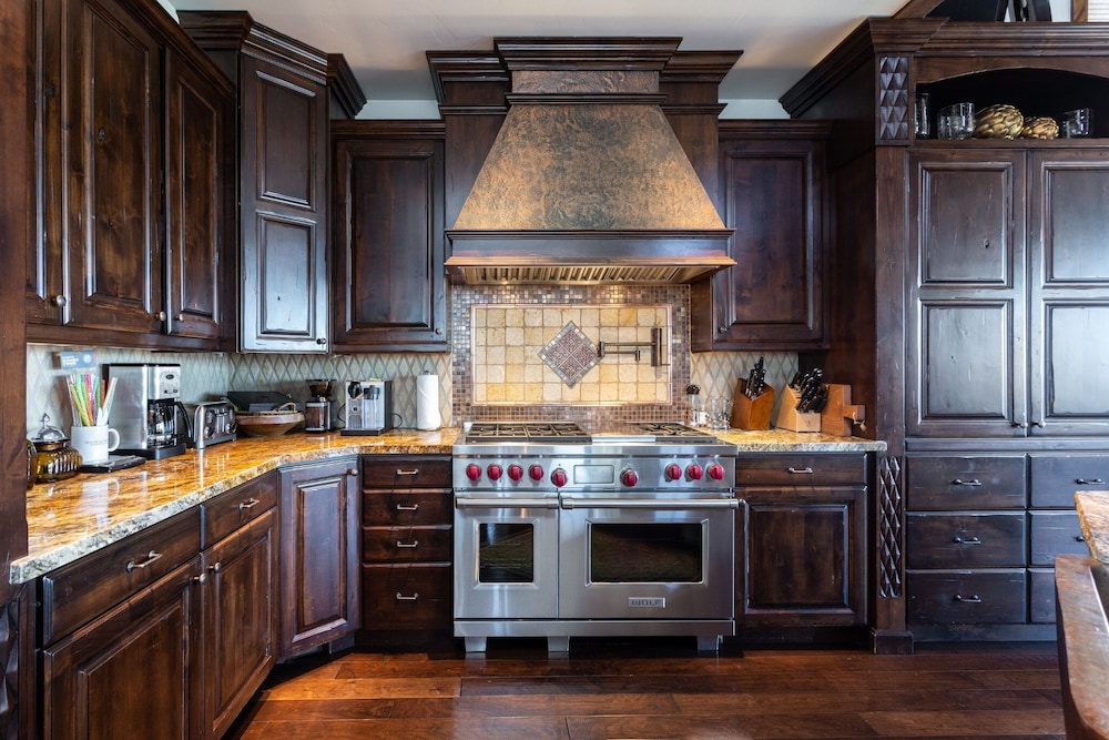 Stag Lodge at Deer Valley Resort - Seven Bedroom Residence with Spa #35 7 Condo