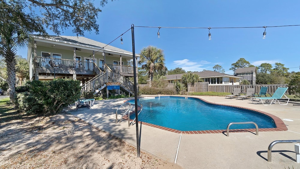 Flip Flop Bay House by Southern Vacation Rentals
