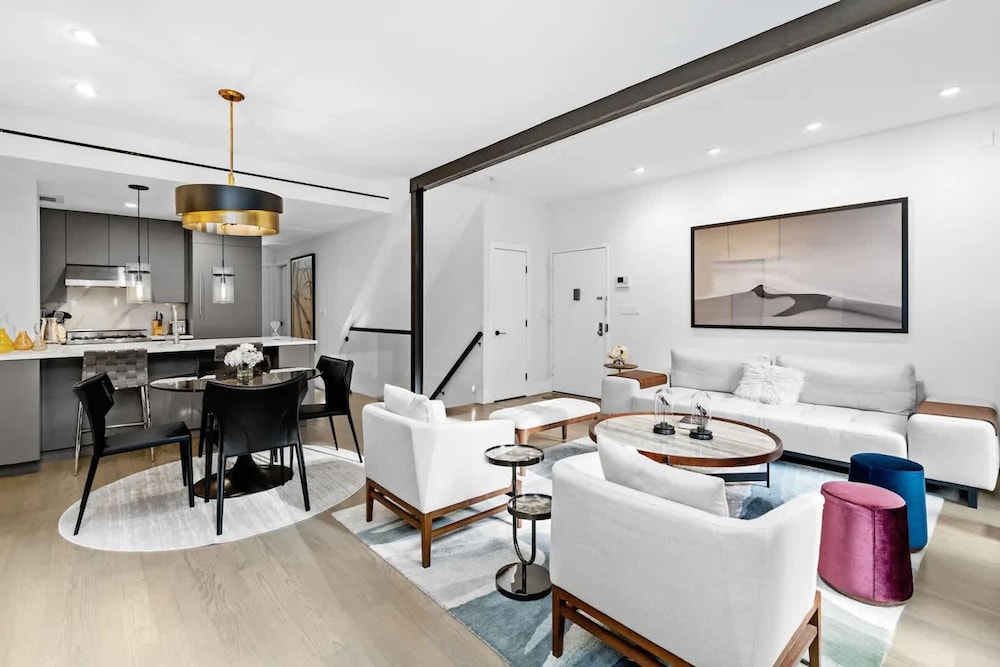 Gardenstone by Rovetravel Duplex w Private Patio