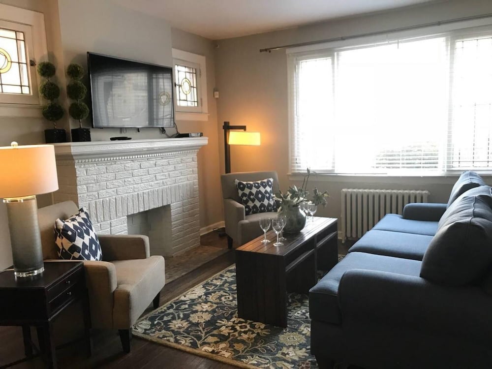 Great 6 Bedroom Peaceful Family Retreat