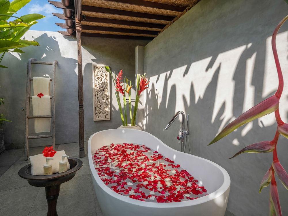 Mandalay Villas