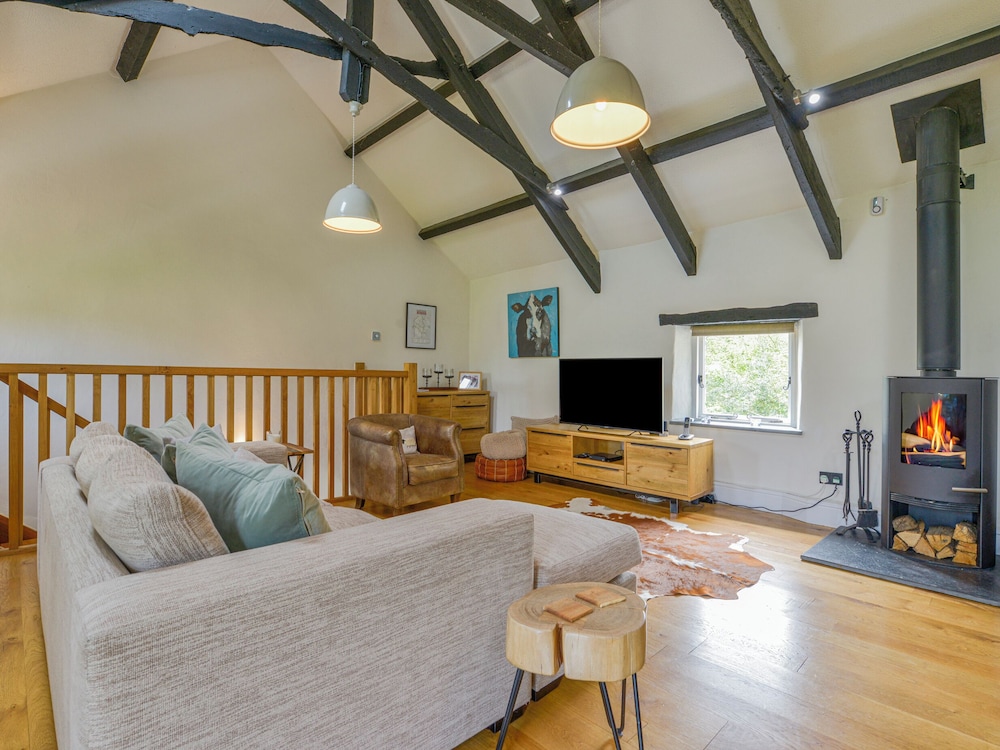 Pond Cottage