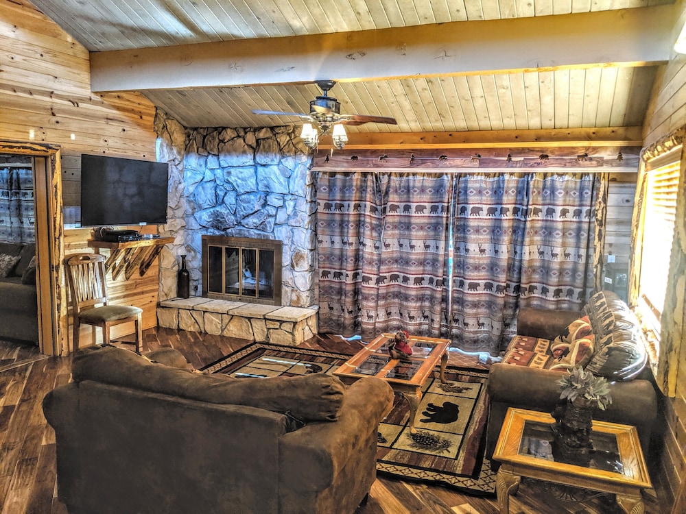 Snow Summit Townhouse Rentals & Sales