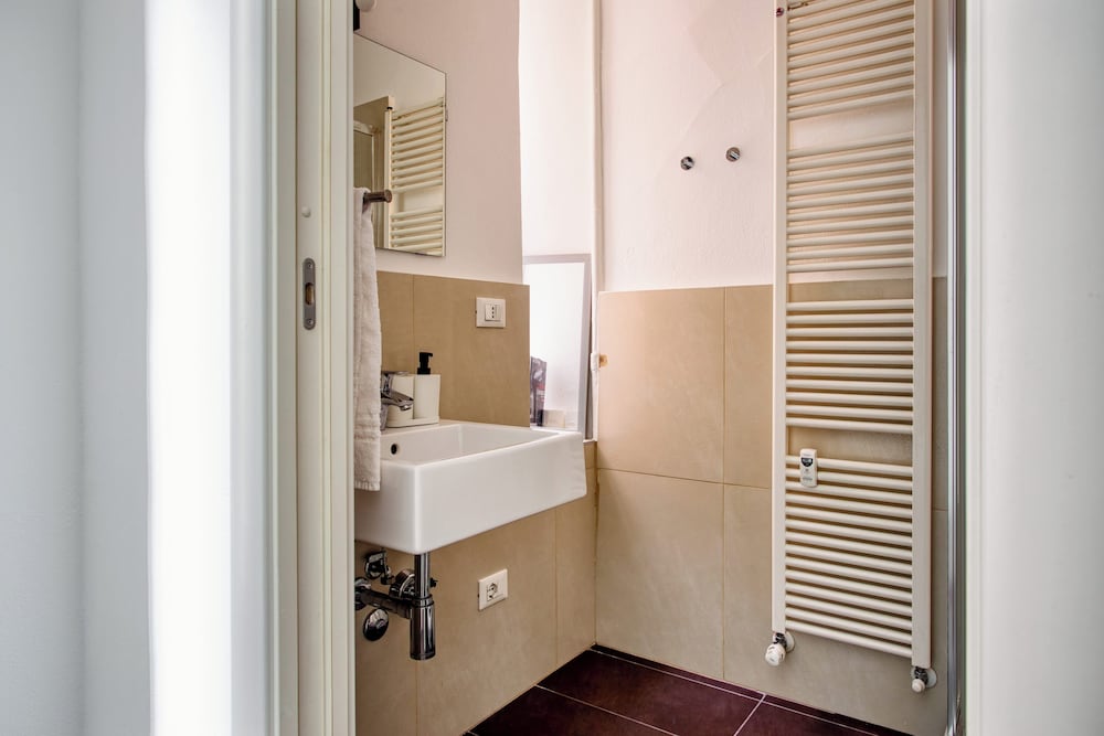 JOIVY Cosy Flat in the Centre of Milan