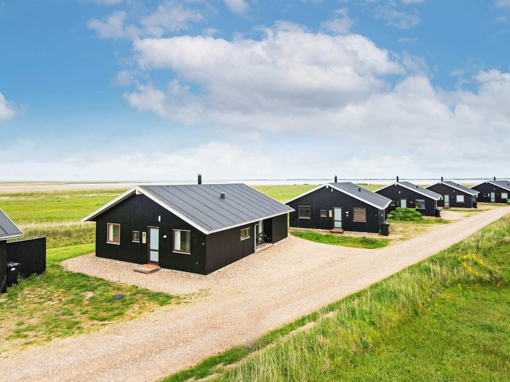 8 Person Holiday Home in Ulfborg