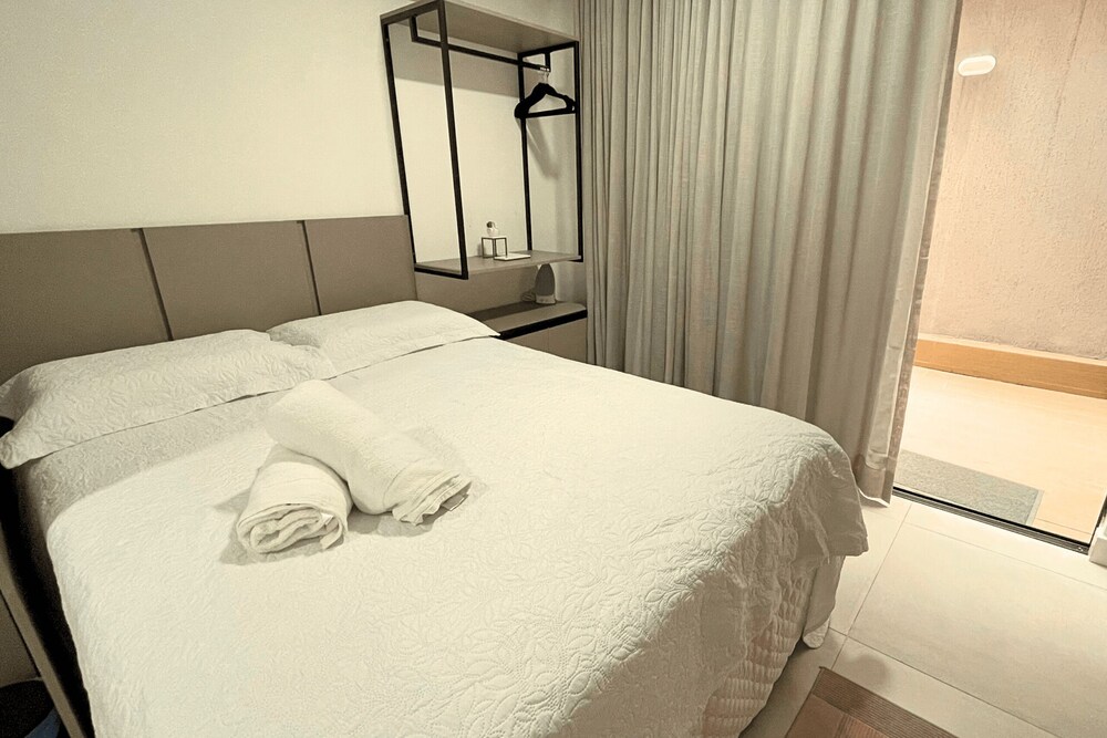 Hyde Park Lofts - by Living