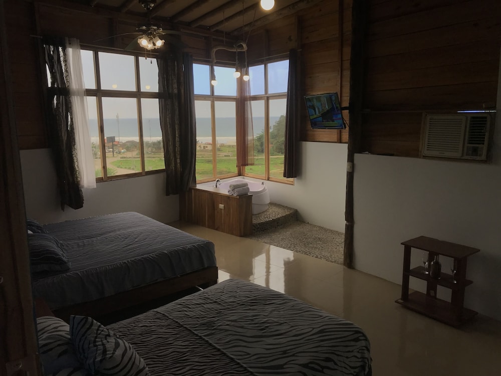 Punta Hills Montanita