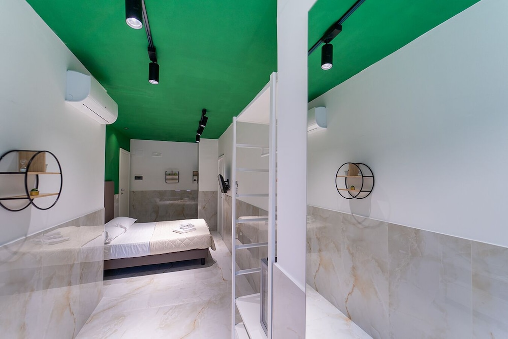 P.C. Boutique H. Napoli Centro by ClaPa Group Dislocated Hospitality