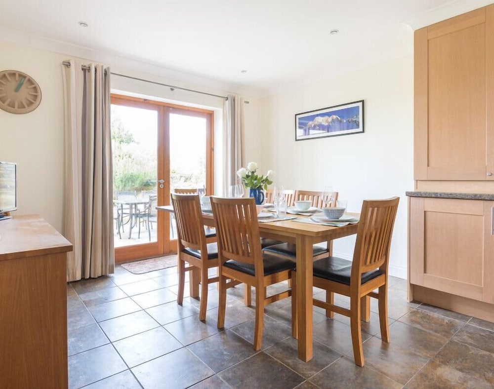 Lundy Cottage