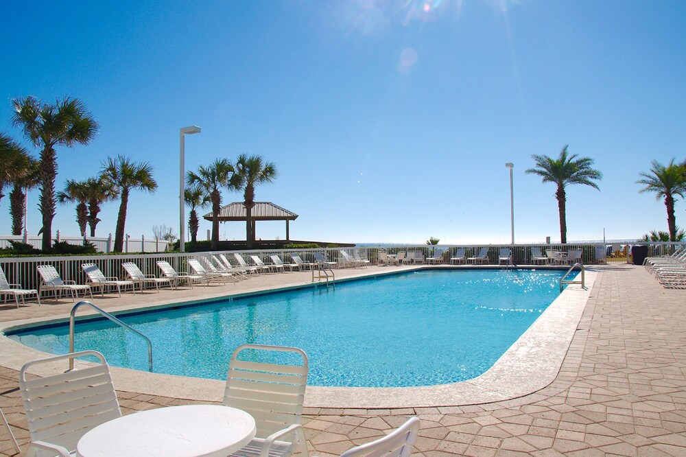 Seaside Beach & Racquet 5614