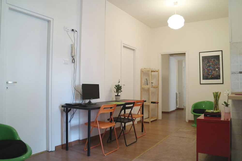 Kamchu Apartments Room With Balcony Viale Libia
