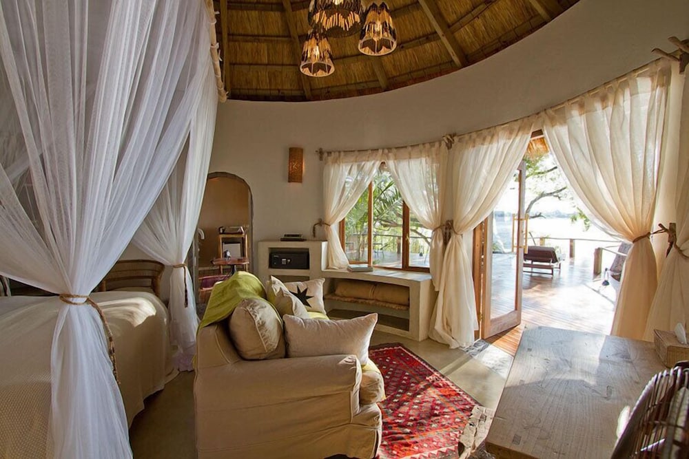 Tongabezi Lodge