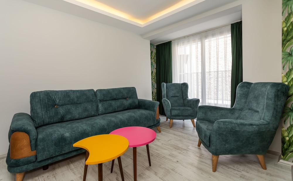 Mogons Exclusive Hotel - Image 45