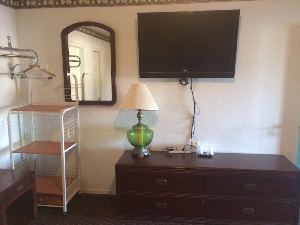Buckeye Motor Hotel